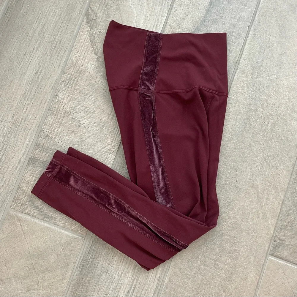 Lululemon Align Super High Rise Crop Velvet Stripe Leggings Size 4 W6bbrs